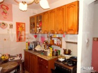 Продается светлая вторичная квартира в панельном доме в 8-м районе Будапешта